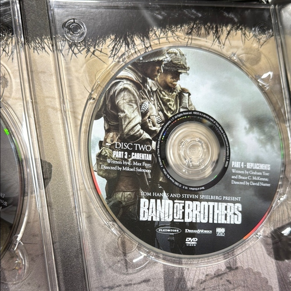 Band of Brothers DVD’s Camaraderie Themed Metal Tin Box - Picture 10 of 12